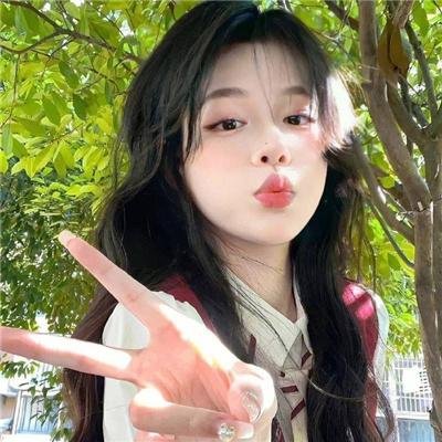 罗西与莫妮卡之骊靬情
